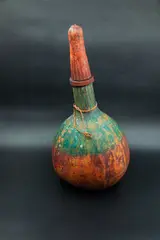 Geoffrey Fairburn, Gourd, dye on gourd, with incised geometric motifs