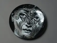 Fornasetti, Wall plate, No. 9 from the series Themes and Variations, hand decorated porcelain with platinum