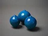 Graham Ambrose, Three turquoise orb vases