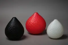 Lyndsay Patterson, Red, Black and White vases, hand-etched and blown glass, three parts