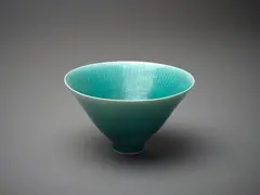 Linda Forrest, Small green bowl