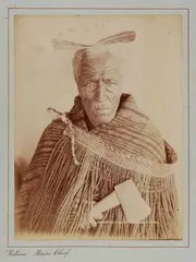Photographer Unknown, Patara Te Ngungukai, Whakarewarewa, albumen print
