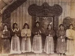 Josiah Martin, Māori Wahine, Te Rauru Meeting House, albumen print