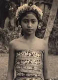 Theodorus Johannes Schoon, Portrait of a Girl in Indonesian Costume