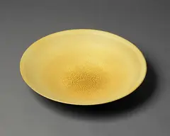 Rare Sulphurous bowl by Len Castle, of unusual shallow hemispherical form with vivid crackled glaze effects to the well, sold Jun 2022