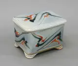 Merilyn Wiseman, Rectangular lidded box