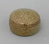 Len Castle, Trinket box, stoneware with speckled ash brown glaze