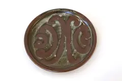 Helen Davidson, Stoneware plate, with wax resist decoration