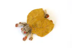 Scott Hockenhull, Ceramic winged insect