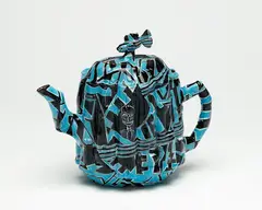 Richard Stratton, Large teapot, ceramic with painted decoration