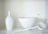 Gwyn Hanssen-Pigott, Bottle