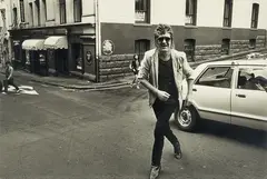 Bruce Connew, Sam Hunt, gelatin silver print