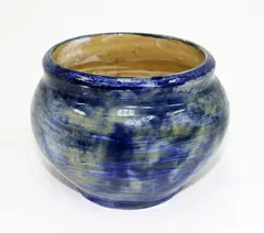 Briar Gardner, Mottled blue glazed vase