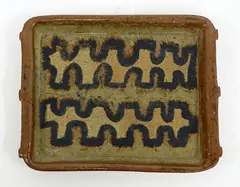 Juliet Peter, Rectangular stoneware platter, with stylised abstract design