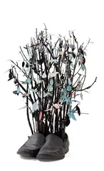 Peter Madden, Walk, found shoes and mixed media (2011)