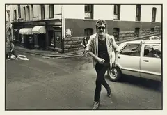 Bruce Connew, Sam Hunt, gelatin silver print