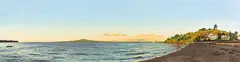 Cheltenham Beach by Justin Buroughs, oil on board, offered Dec 2015