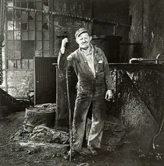 Glenn Busch, Harold Stevens, Charge Hand, Carbonette Plant, Huntly, 1982, 1982, gelatin silver print