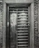 Laurence Aberhart, Door, Avenida do Coronel Mesquita, Macau, 6 December 2000