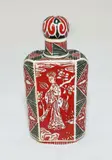 Japanese ivory and lacquer snuff bottle, Meiji period (1868-1912), made for the Chinese market