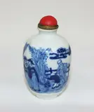 Chinese blue and white snuff bottle, Guangxu mark and probably of the period (1875-1908), painted with figural decoration