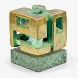 Guy Ngan, No. 113, cast bronze on stone plinth