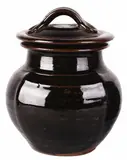 Warren Tippett, Tenmoku glazed lidded jar