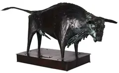 John Middleditch, Bull, Patinated copper, riveted and brazed