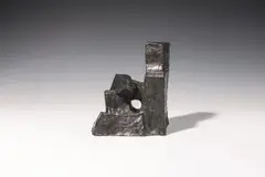 Fritz Wotruba, Kleine sitzende Figur, 1952/53, bronze