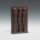 Joannis Avramidis, Small relief with three figures