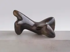 Karl Hartung, Liegender, 1935/1938, Bronze with black-brown patina