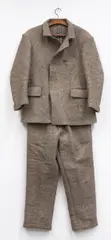 Joseph Beuys, Filzanzug, 1970, Genähter Filzanzug