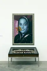 Reena Saini Kallat, Penumbra Passage (Canine Cases), 2-tlg, 2006, Acrylic on canvas. display case with 32 fibergl...