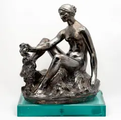Josef Drahoňovský, Girl after her Bath, 1921, silver of purity 835/1000 (weight 3113.75 g)