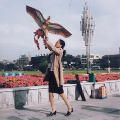 Selina Ou, Paper Phoenix, Changchun, China, 2003, chromogenic photograph, ed. 2/10