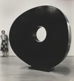 Richard Beck, Inge King at Realities Gallery, 1977, silver gelatin photograph