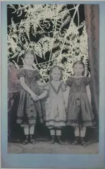 Sue Ford, Shadow Portrait III, 2002, pegasus print