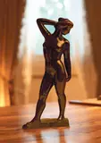 Aristide Maillol, Baigneuse Debout se Coiffant, le Coude Levé 1921