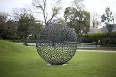 Bronwyn Oliver, Shell 2003, 2003, copper on bronze base