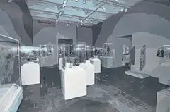 Yan Lei, Climbing Space Series – Cantor Arts Exhibition Center A, 2004, Acrylic on canvas