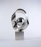 Yuyu Yang, Evergreen, 1990, Stainless steel, edition no. 18/20