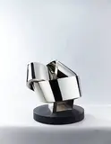 Yuyu Yang, Growth (1), 1988, Stainless steel, edition no. 18/20