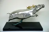 Peng Kuan-jun, Hippopotamus, 2000, Stainless steel, marble, edition no. AP 3/6