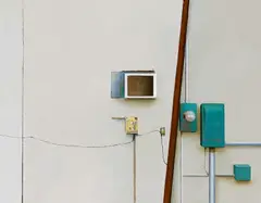 "Royal Caribbean Electric Boxes" by Jenny Brillhart, 2008, Öl auf Holz, sold Oct 2020