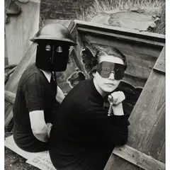 Lee Miller, MODELS WEARING INCENDIARY MASKS, LONDON, FOR VOGUE - 1940/1995, Silver gelatin/archival print