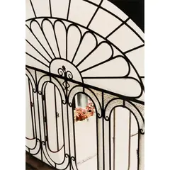 Dorothy Bohm, COURTYARD, lifetime c-type print