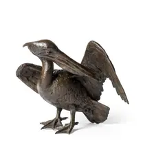 Hamish Mackie, Pelican, 2005, bronze