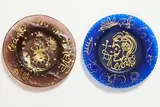 Salvador Dali Spanish, Triomphale & Ceci N'Est Pas Une Assiette, set of 2 limited edition Daum Crystal plates - number 523 from an edition of 2000