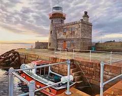 Fergus Shannon, Howth Light House, 2020, oil on canvas board