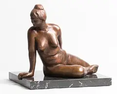 Diana by Cynthia Moran Killeavy, bronze on marble base - number 5 from an edition of 11, offered Aug 2018